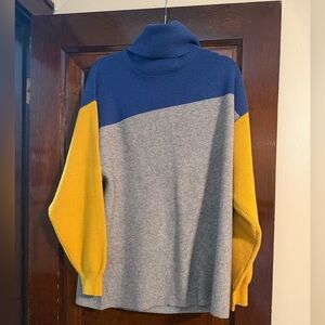 Free People Slouchy Sweater 🩶💙💛